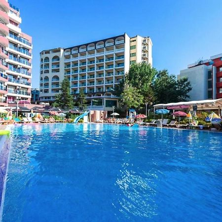 Admiral Plaza Aparthotel Слънчев бряг Екстериор снимка